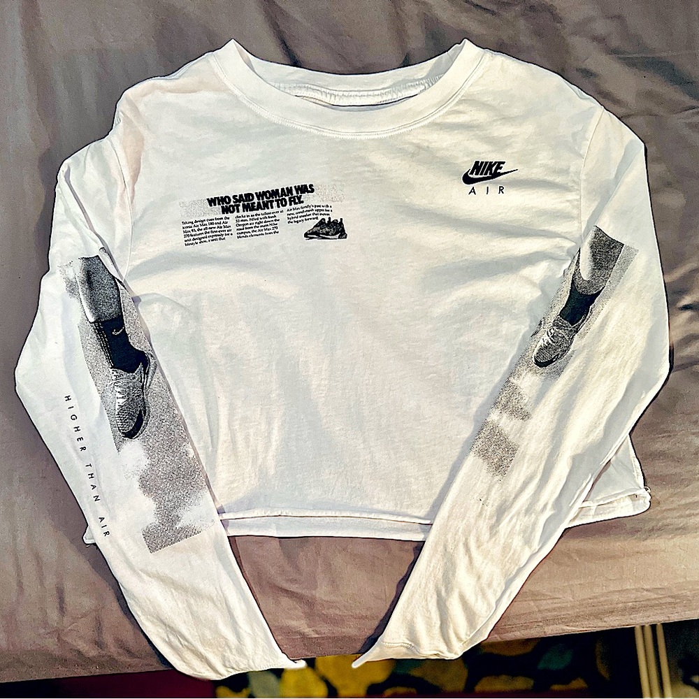 Women’s Longsleeve croptop Nike tee